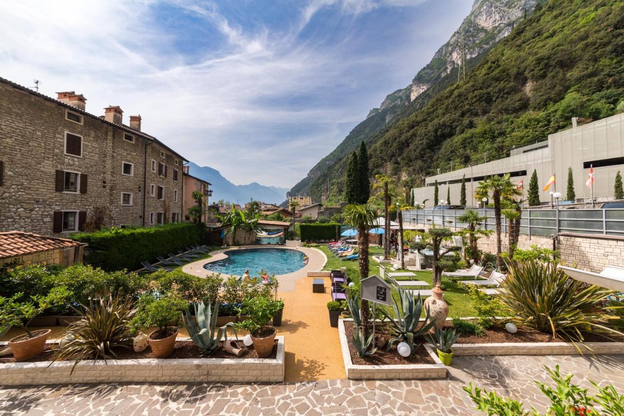 Hotel Canarino Riva del Garda Exterior foto